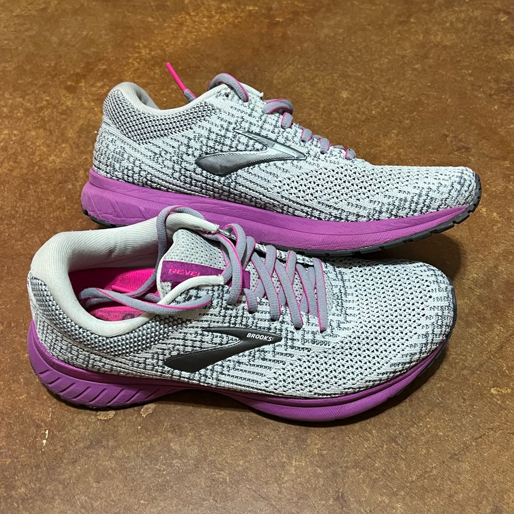 Brooks Revel 3